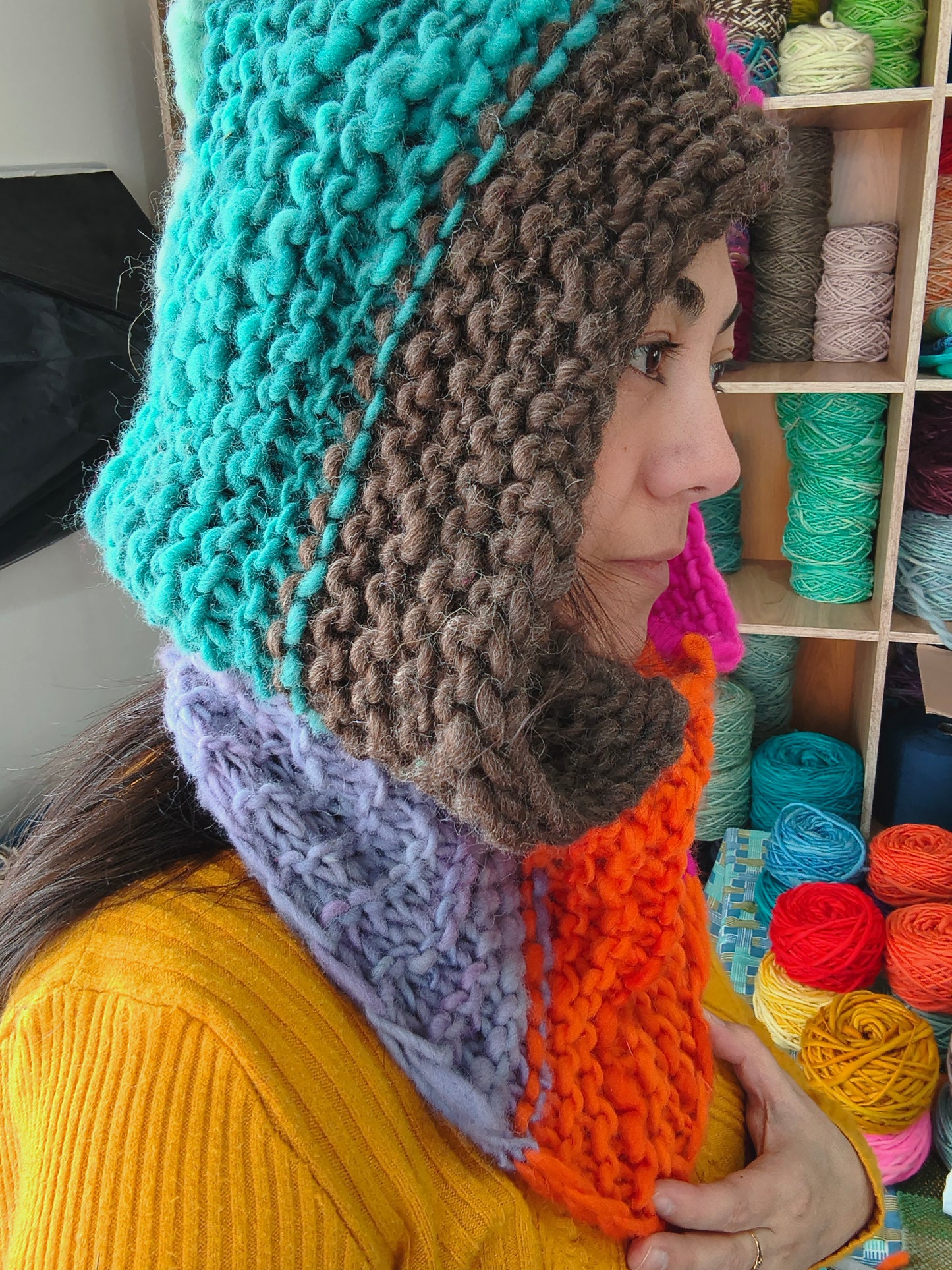 Capucha tejida a palillos de lana natural suave 50% merino