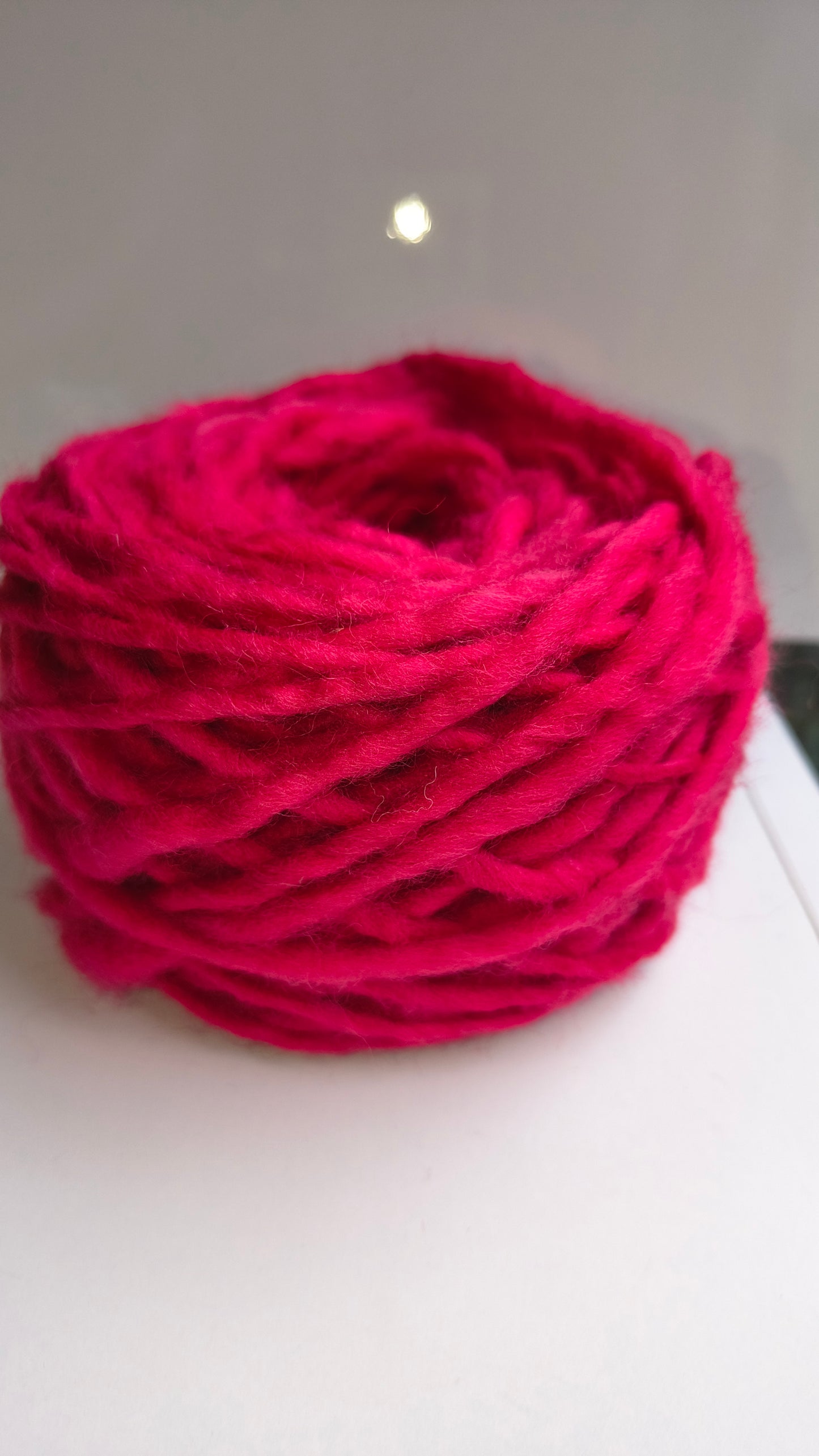 Ovillo 100 grs de Lana natural de oveja corriedale (merino -lincoln) suave al tacto