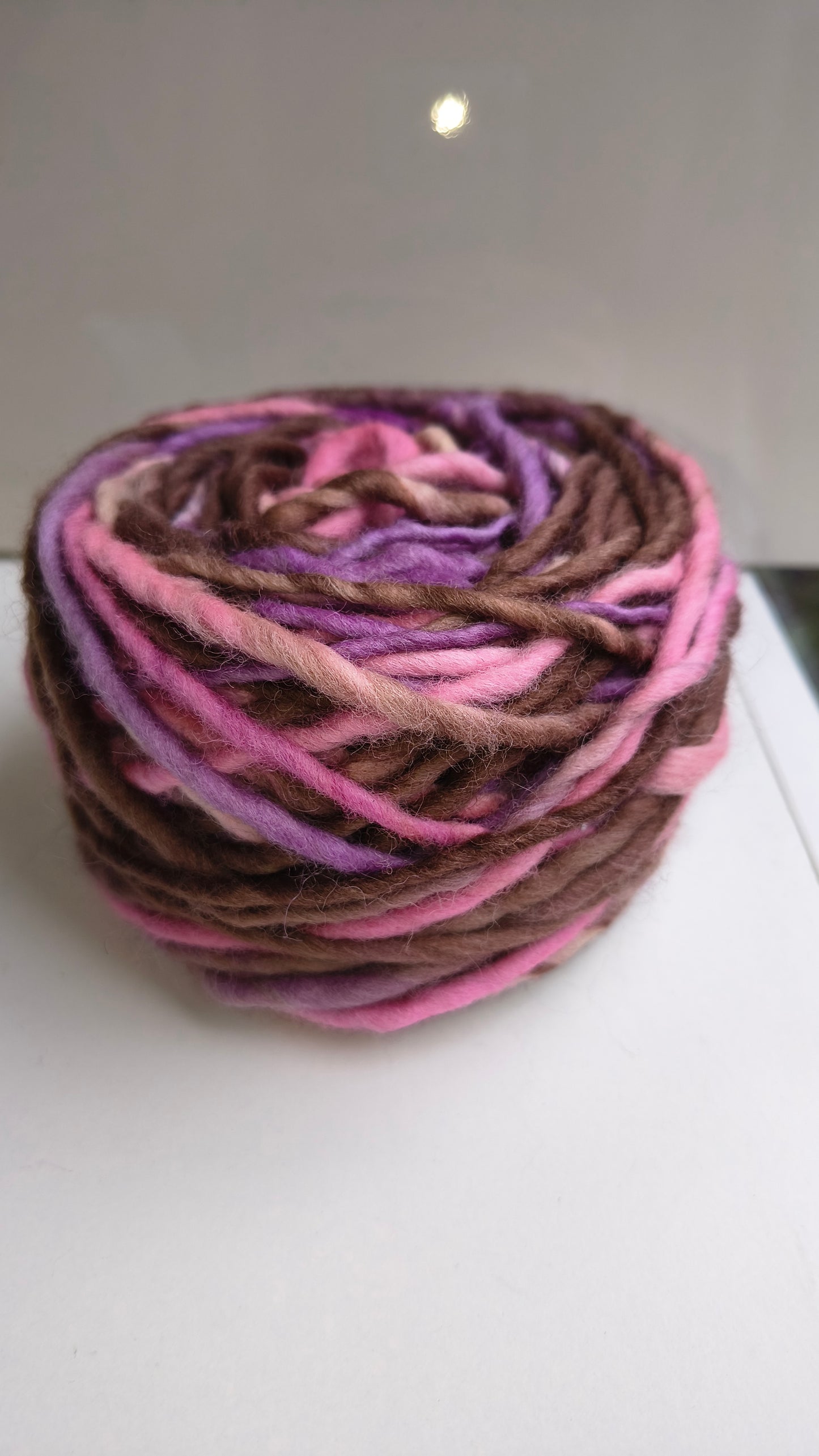 Ovillo 100 grs de Lana natural de oveja corriedale (merino -lincoln) suave al tacto